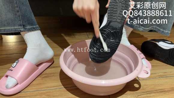 notjmw3sqib.jpg