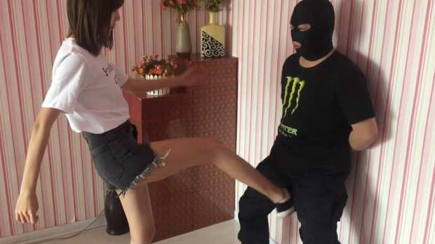 uzsbv3tmnl2.jpg