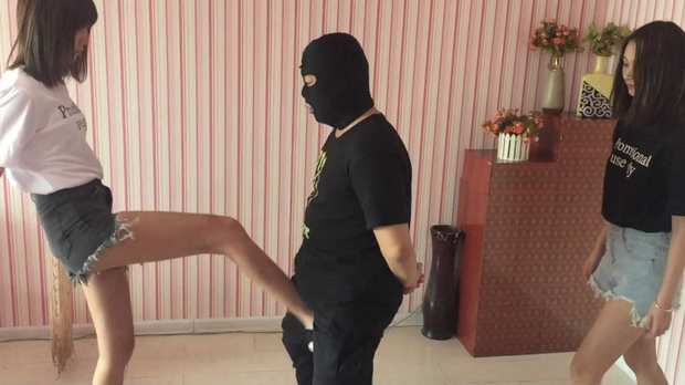 tsxtm4y2fmu.jpg