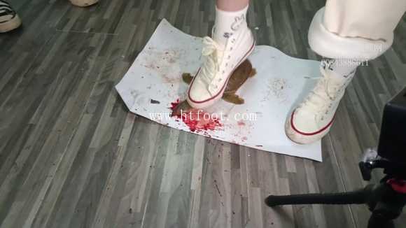 uj13dihheb3.jpg