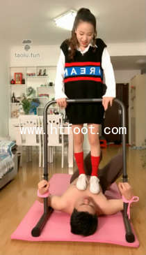 exkxs5ayd0i.jpg