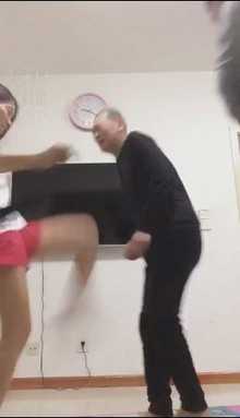 hsxmxbel240.jpg