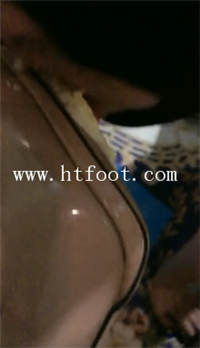 tce30jv4ovv.jpg