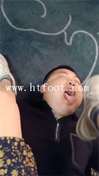2datn0mw2c3.jpg