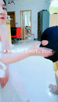guo4wlsm5us.jpg
