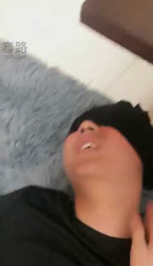 uykqu11yjcx.jpg