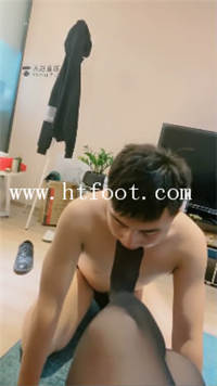 nnsi2n1ebht.jpg