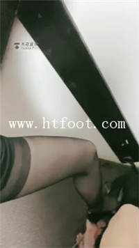 mu4hsq513zb.jpg