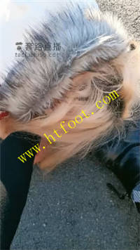 5fb1feql1cr.jpg