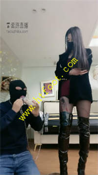 0gs2ce5i4jt.jpg