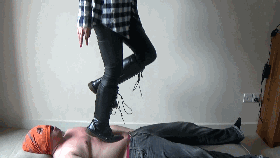 1cz30nglrbn.gif