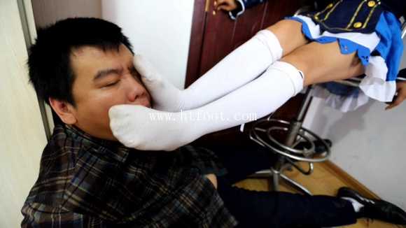 e4ccf0bgwv3.jpg