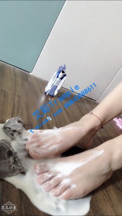 rl0mwsy54wj.jpg