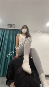 1hxaki0x5cb.jpg