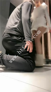 lijas5aw1wc.jpg