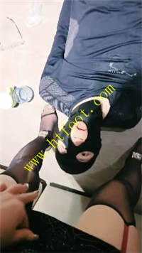 p0v0qeoguzo.jpg