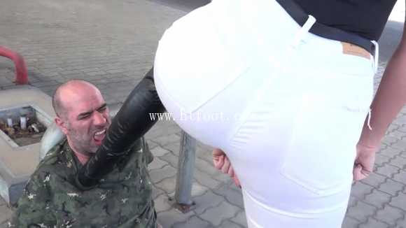 dke4kf1c50q.jpg