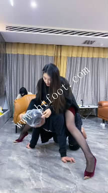 obzi0gy5kek.jpg