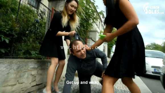 w5ef3bdy13k.jpg