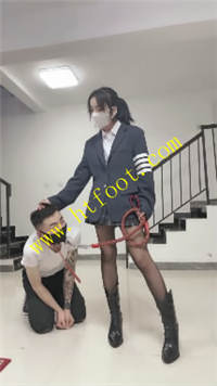 fx1g1a132ym.jpg