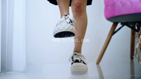 100034ttc6mlux6julcdlr.jpg