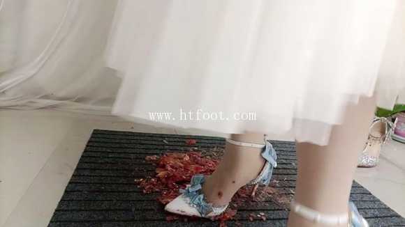 091530imdd9imut8i78z8t.jpg