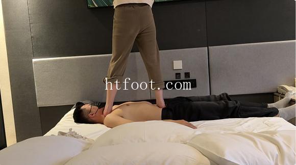 080631p424f29f99g4mqqp.jpg