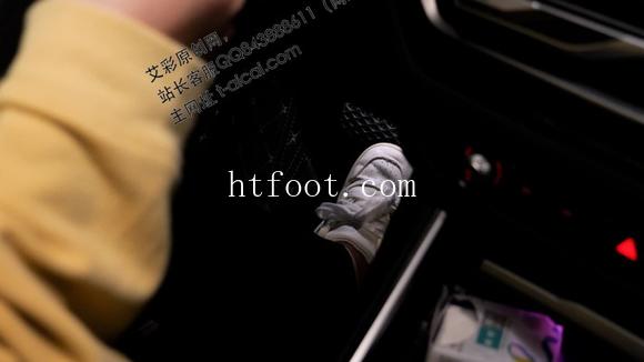111153a8i8c30pv18i22kv.jpg