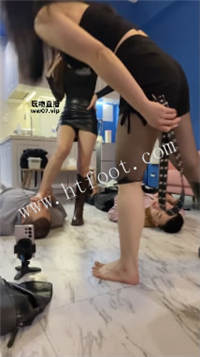 011616qg26cutk2g160tvb.jpg