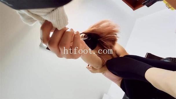 112223bwhhorianiskrhla.jpg