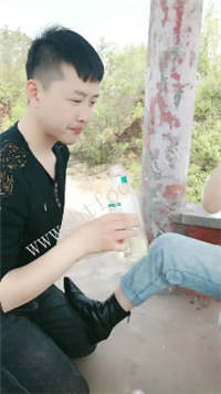 035103ukohpklkfee9zblb.jpg