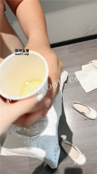 040407bzjbssy1r1fjribc.jpg