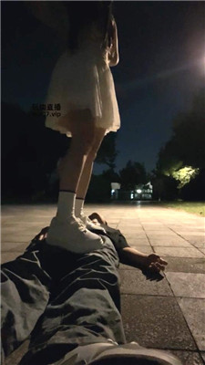 td5m2ezxckb.jpg