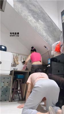 wdupz4hk5cn.jpg