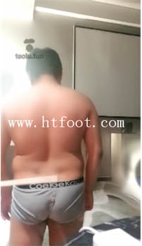 TL14381 合肥豆爷S贱货伺候着29分钟