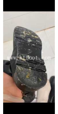 35165  柔柔靴内金蛙踩3只金蛙（第一视角）GTS柔柔女神踩杀金蛙 棉袜皮靴入鞋