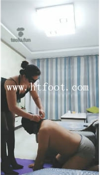 TL13662 我的老婆是女王63分钟