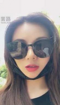TL7994 莫妮卡卡 sub奴十字路口公园爬行舔鞋底