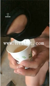 TL14986 菜小心S史上最骚贱G赏赐圣水结果吃到猫毛16分钟