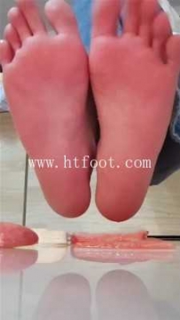 35706  新开发的素人POV踩踏 水果 诱惑
