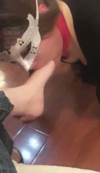 TL7168 梦二 骚浪贱的人妖m