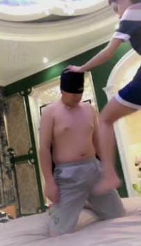 TL7282 蜜桃儿S 淋浴浇狗头虐乳丝袜深喉
