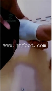 TL14359 豆雅双女王调教中薇醉88分钟