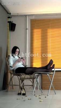 27273  045_rachel-grb1-2
