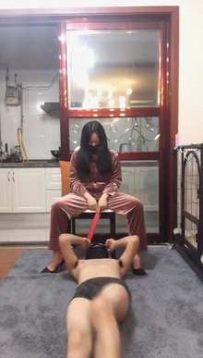 TL7118 珍妮柔主 睡前调狗