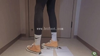 34703 C2697 - 棉袜帆布鞋踩小鱼