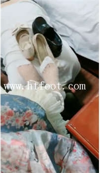 TL14410 绘子学姐S聊聊调教15分钟